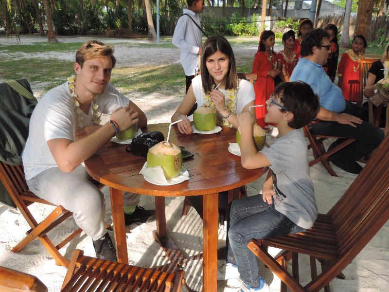 גאן Nazaki Luxury Beach Hotel מראה חיצוני תמונה